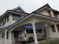 Golden Leaf Executive Residence 