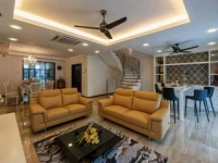LSE @ Palm Garden Condominium 