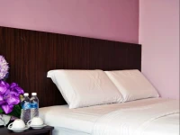 Sentimental Hotel 
