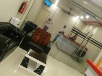 Tas Sakura Budget Hotel 