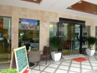 FINE Hotel 