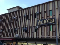 New Golden Star Hotel 