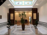 Heeren Palm Suites 