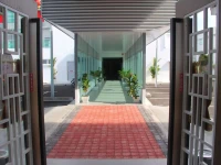 906 Premier Hotel 