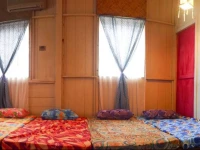 Popchuco Art Gallery Homestay 