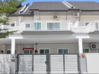 Holidayhome Taman Pelangi 