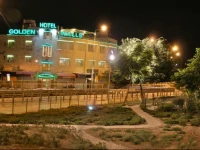 Golden Walls Hotel 