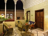 Fauzi Azar Inn 