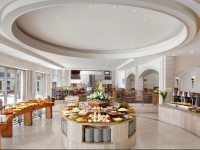 Golden Crown Hotel