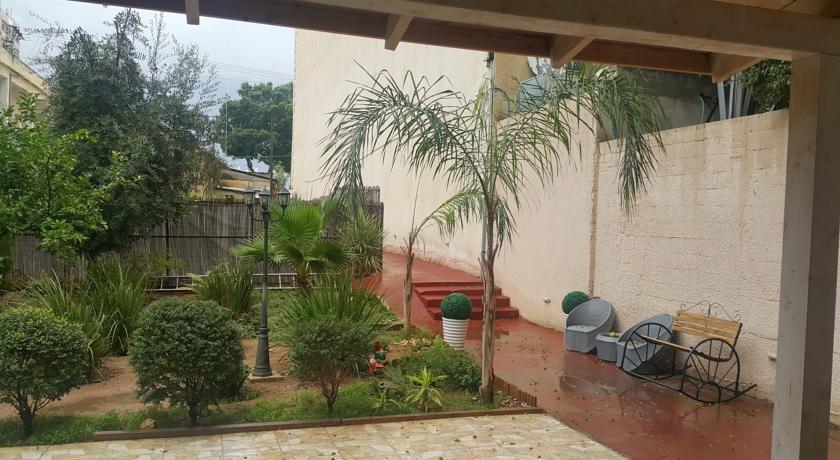 Pinsker Garden Apartment - Petah Tikva 