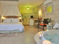 Pina Balev Inn 