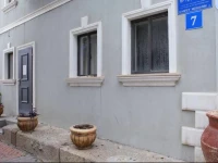 B House 