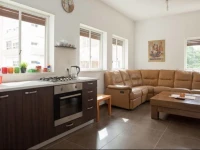 Incom Beach Apartment 