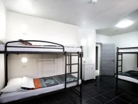 Little Tel-Aviv Hostel 