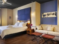 Port and Blue TLV Suites Hotel 