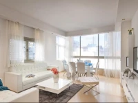 Renovated White House Banana Beach 