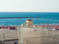 SeaNRent Banana & Frishman Beach Apartments 