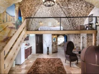 Karo Mansion 