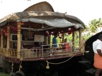 B 4 You Houseboats 3*
