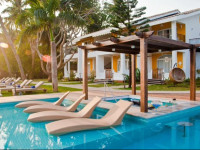 Acron Waterfront Resort