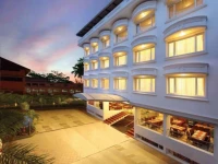 Cochin Palace 3*