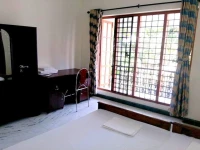 Nenas Inn 