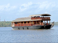 Raviz Mahayana - Premium House Boat