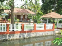 Coconut Creek Farm and Homestay 