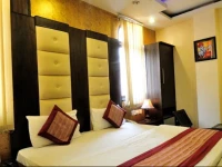 Hotel Aman International 3*