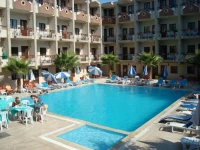 Club Herakles 3*