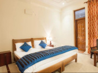 OYO Rooms Noida City Centre 196