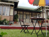 Cafe Shillong Bed & Breakfast
