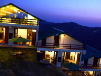 Woodsmoke Resort and Spa