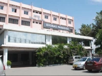 Hotel Bhimas Paradise 2*