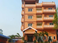 Vanne Hotel 3*