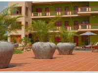 Two Moons Hotel 