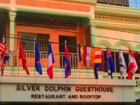 Silver Dolphin Guesthouse & Restaurant 