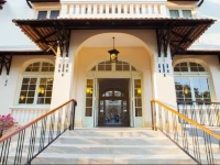 Central Mansions Serviced Apartments 