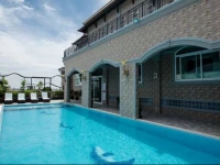 Heng Mohasal Hotel & Apartment 