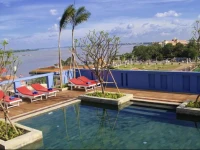 The Frangipani Royal Palace Hotel 