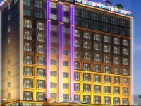 The Litz Hotel & Suites й‡‘е°”йЎїй…’еє— 