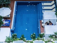 Home Chic Hotel 