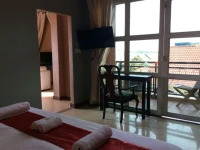 Pillar Hotel 