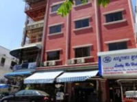 Lucky Ro Hotel & Restaurant 