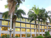 Holiday Poipet Casino & Resort