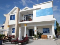 Bennys Boutique Hotel 