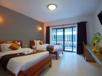 New Riverside Hotel 