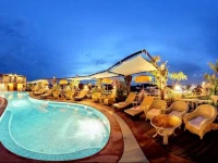 Terrasse des Elephants Hotel & Restaurant 