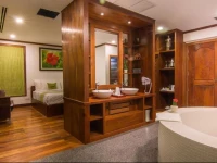 Rei Angkor Boutique 