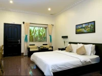 The Moon Boutique Hotel 